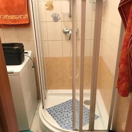 Haus Sonnenschein 巴拉通雷勒