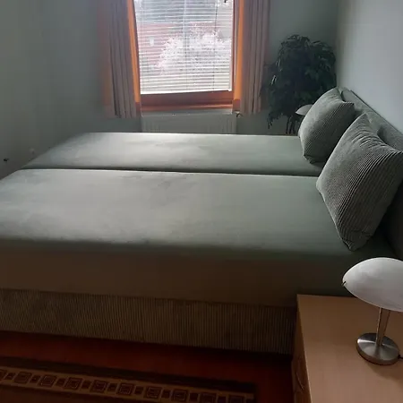 Haus Sonnenschein * 巴拉通雷勒