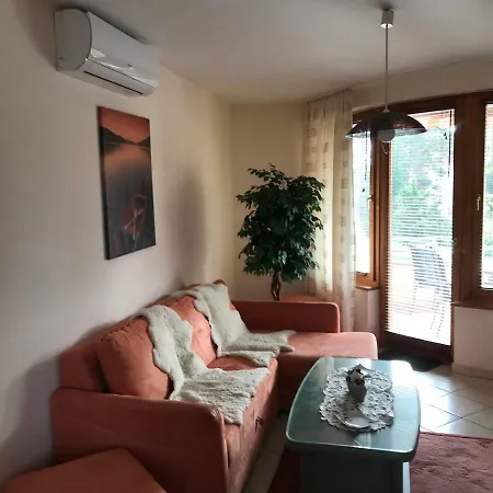 Апартаменты Haus Sonnenschein Балатонлелле