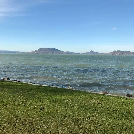 Haus Sonnenschein Балатонлелле